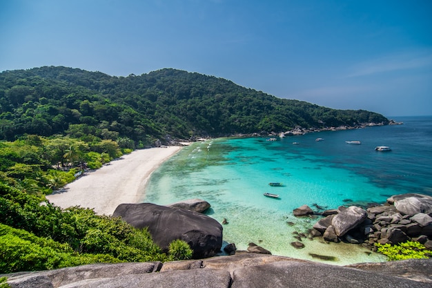 Wie Weit Ist Es Von Phuket Nach Khao Lak? Entfernung und Reisemöglichkeiten zwischen Phuket und Khao Lak